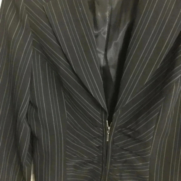 DALIA ladies jacket size 2 - Picture 2 of 8